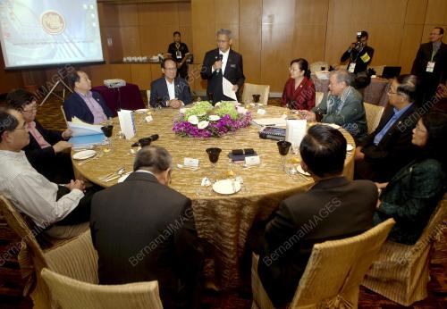 AEM23_21082015_AEM_DINNER