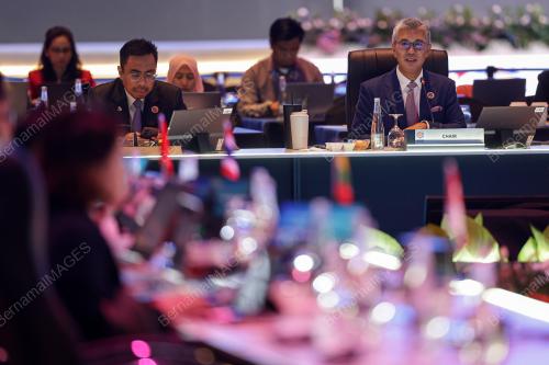24TH AEM-MOFCOM CONSULTATION