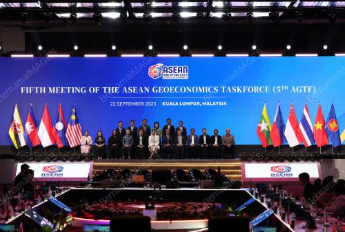 57th ASEAN ECONOMIC MINISTERSÃ• MEETING