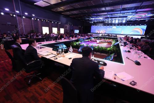 57th ASEAN ECONOMIC MINISTERSÃ• MEETING
