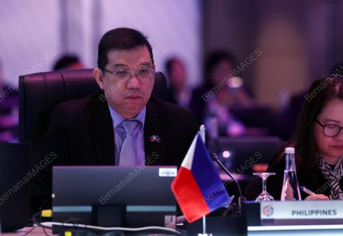 57th ASEAN ECONOMIC MINISTERSÃ• MEETING