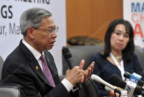 AEM46_24082015_PRESS_CONFERENCE