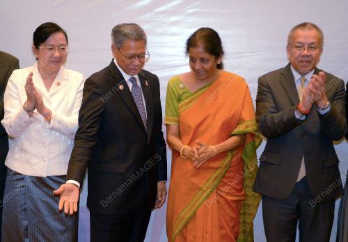 AEM62_23082015_AEM_INDIA