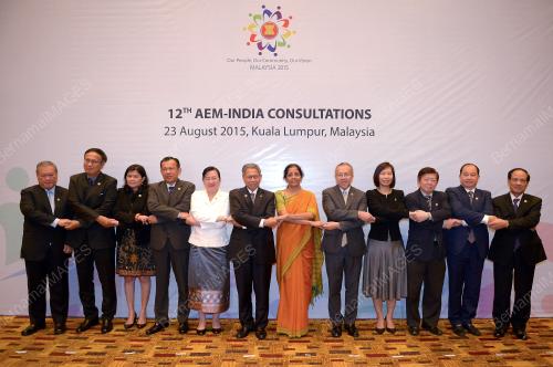 AEM63_23082015_AEM_INDIA