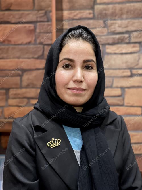 AFGAN_FEMALE