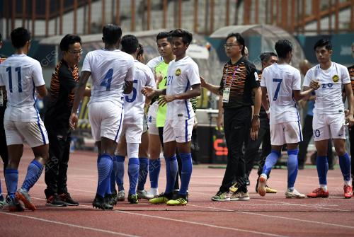 AG38_20082018_BOLA