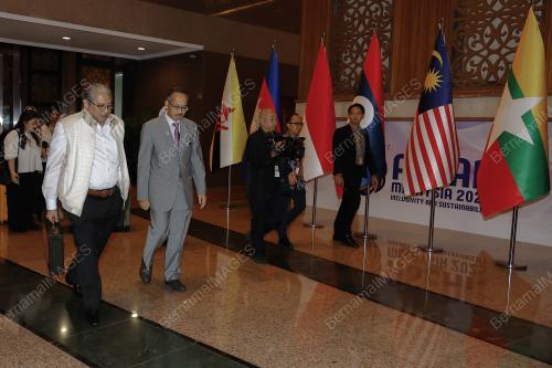 DATO ERYWAN PEHIN YUSOF