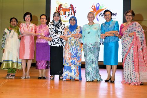AMM26_06082015_ASEAN5