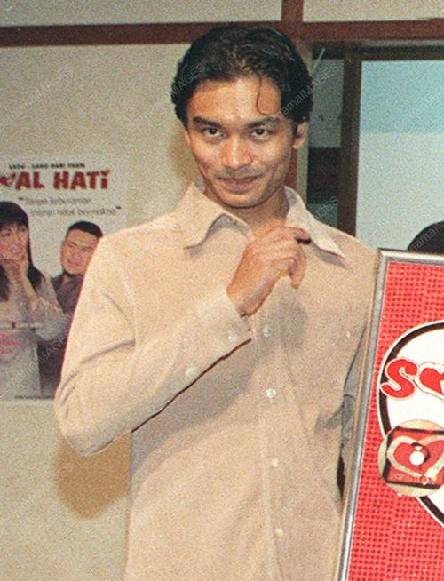 ANUAR_ZAIN_-_SOAL_HATI_13012016