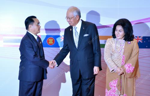 ASEAN03_21112015_OPENING
