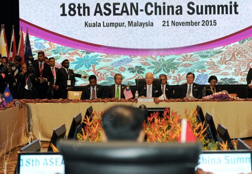 ASEAN103_21112015_PM_CHINA