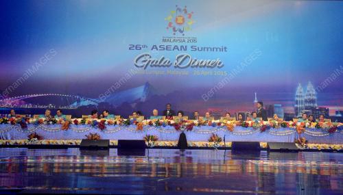ASEAN113_26042015_GALA_DINNER