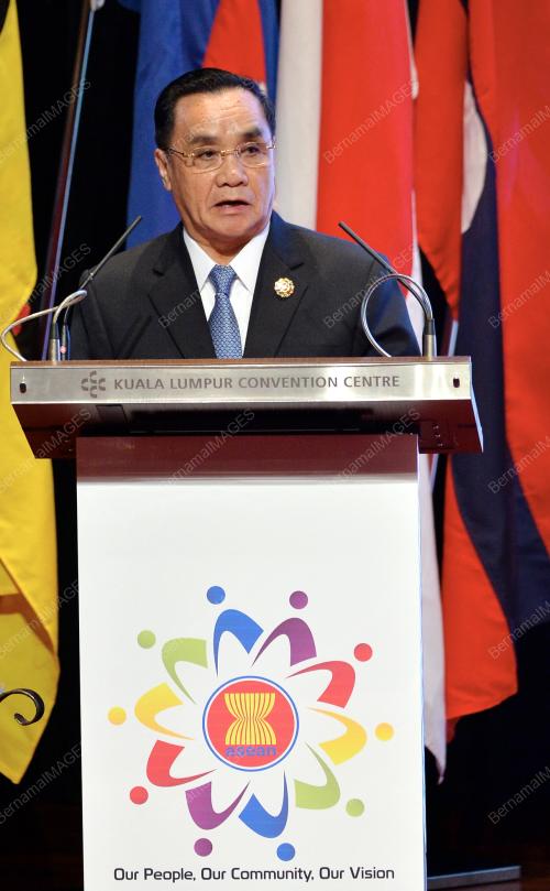 ASEAN115_22112015_ASEAN