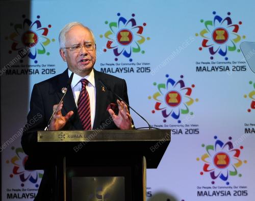 ASEAN12_22112015_MOU