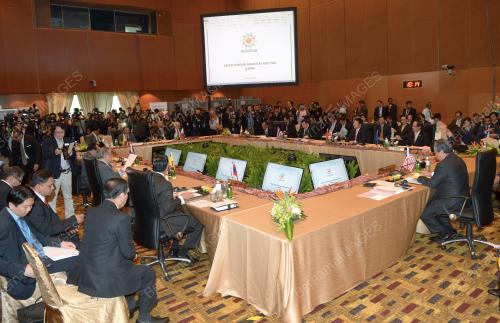 ASEAN12_26042015_ASEAN_FM_MEETING