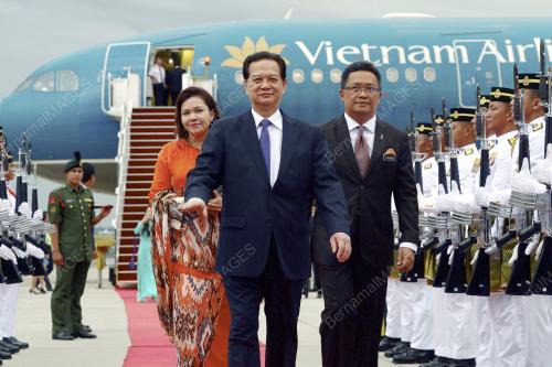 ASEAN133_20112015_VIETNAM