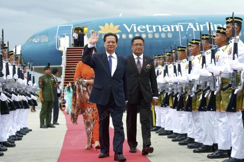 ASEAN134_20112015_VIETNAM