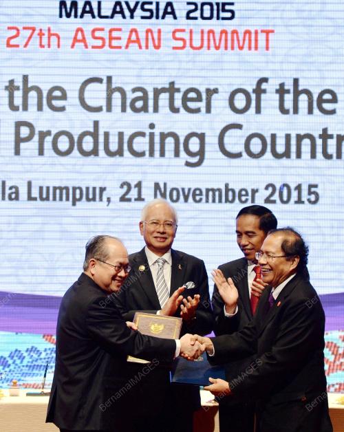 ASEAN143_21112015_CPOPC