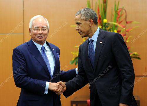 ASEAN144_20112015_PM
