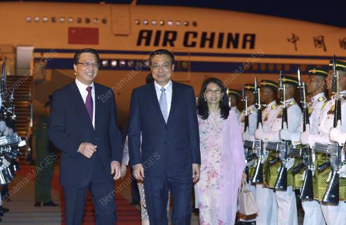ASEAN149_20112015_CHINA