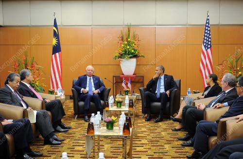 ASEAN155_20112015_PM