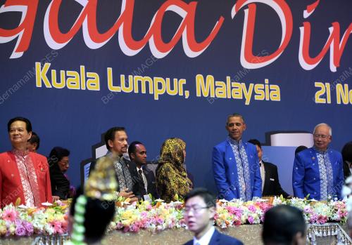 ASEAN155_21112015_DINNER
