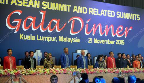 ASEAN156_21112015_DINNER