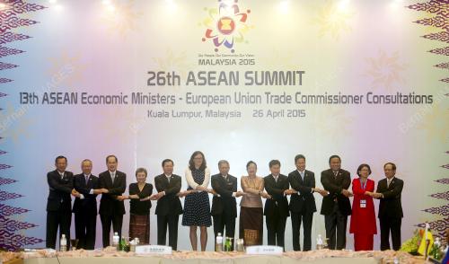 ASEAN17_26042015_AEM_EU