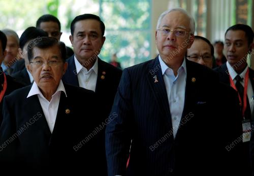 ASEAN18_28042015_IMT