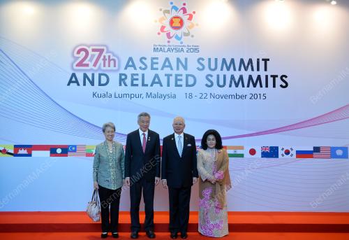 ASEAN19_21112015_OPENING