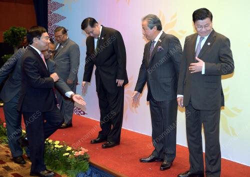 ASEAN21_26042015_ASEAN_FM_MEETING