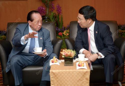 ASEAN23_26042015_ASEAN_FM_MEETING