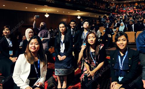 ASEAN25_18112015_YOUNG