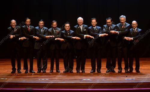 ASEAN26_21112015_OPENING