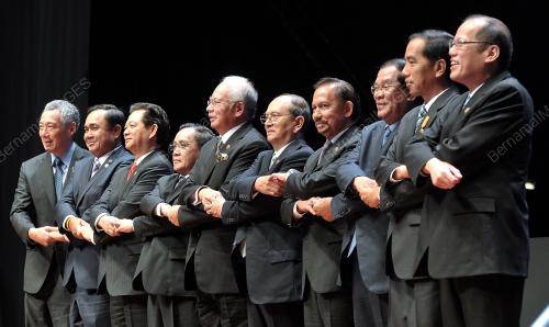ASEAN29_27042015_PM