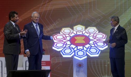 ASEAN30_20112015_ASEAN_ECONOMIC