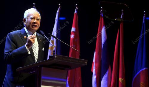ASEAN33_20112015_OPENING_ASEAN1