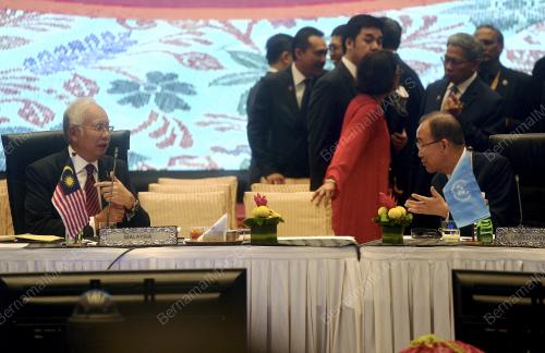 ASEAN39_22112015_EAST_ASEAN