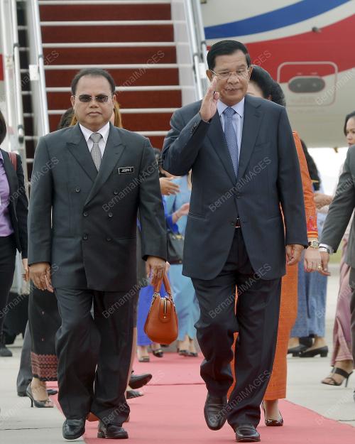 ASEAN40_20112015_CAMBODIA