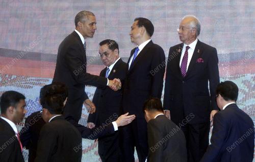 ASEAN40_22112015_EAST_ASEAN