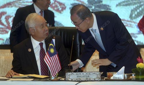 ASEAN42_22112015_EAST_ASEAN