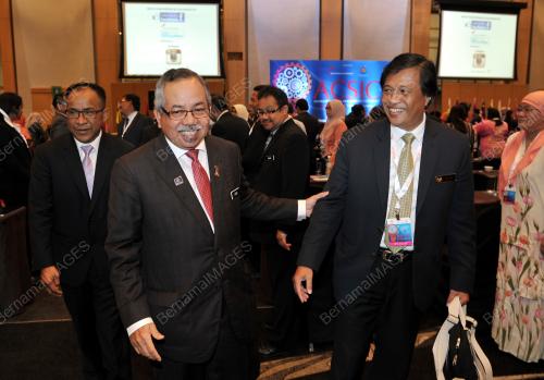 ASEAN46_19112015_ACSIC
