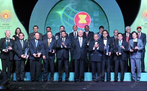 ASEAN49_24042015_AWARD