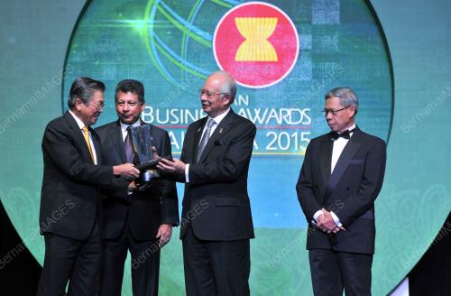 ASEAN50_24042015_AWARD