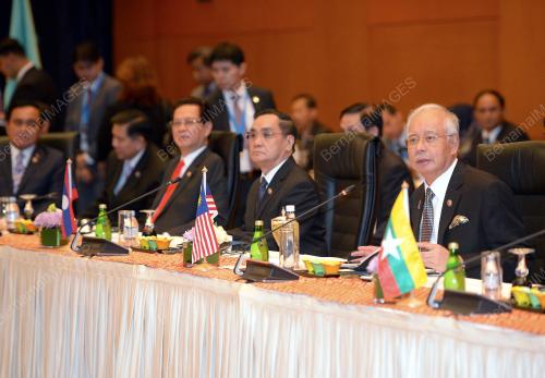 ASEAN50_27042015_ASEAN_MEETING