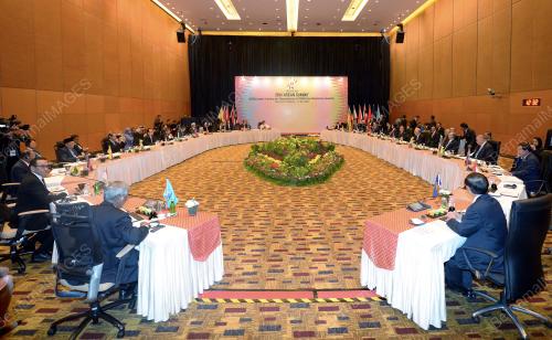 ASEAN52_27042015_ASEAN_MEETING