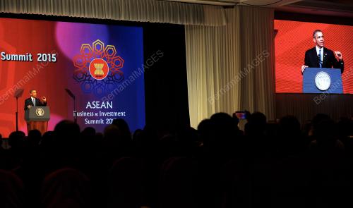 ASEAN53_21112015_INVESTMENT