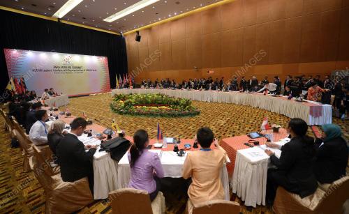 ASEAN54_27042015_ASEAN_MEETING