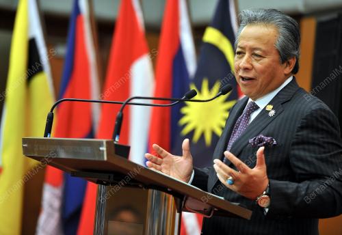 ASEAN55_26042015_FM