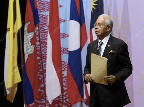ASEAN57_27042015_ASEAN
